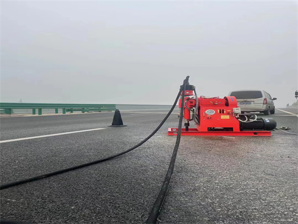 当涂马路路基路面开裂下沉注浆加固灌浆